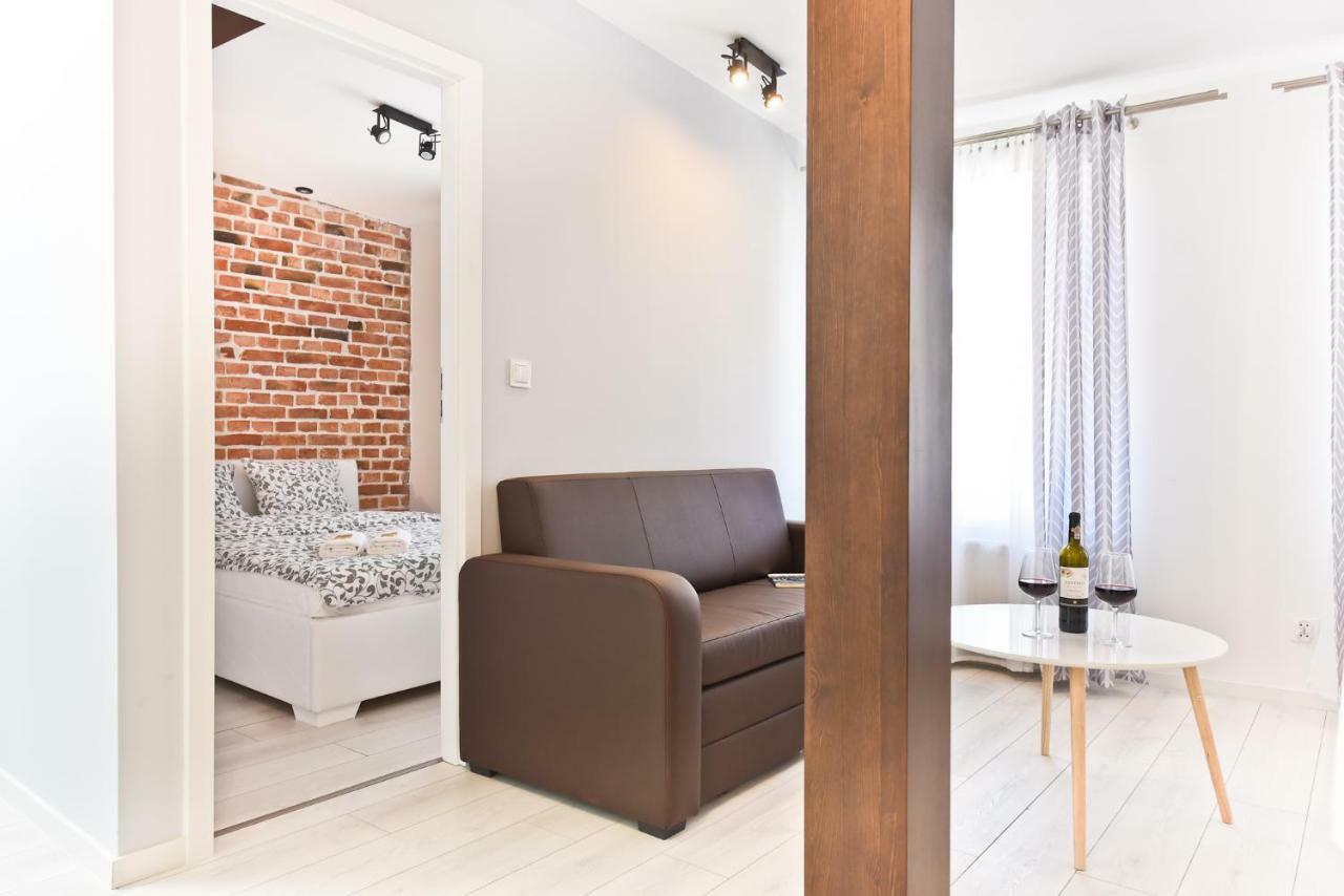 Julia Apartment Stary Toruń Exteriör bild